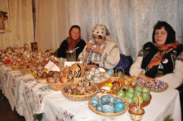 Festival de ouă încondeiate în Parohia Rogojeşti