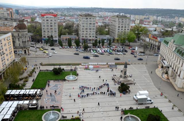 Gimnaziul „Varlaam“ a intrat în circuitul educaţional al Iaşului