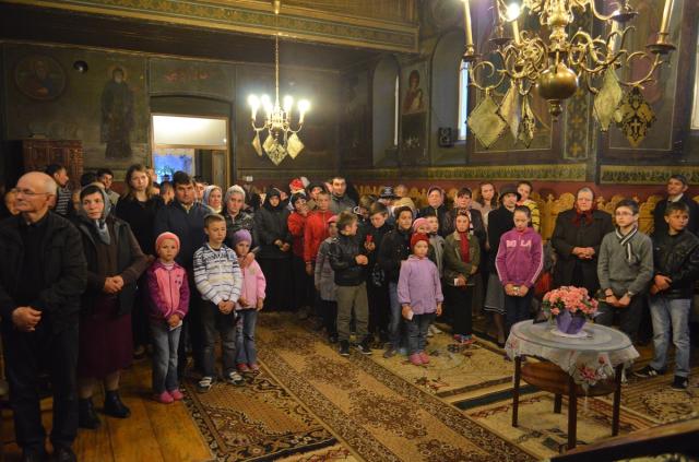 Deniile oficiate de IPS Mitropolit Teofan în Săptămâna Pătimirilor