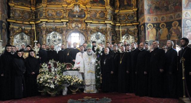 Sărbătoare la catedrala din Roman