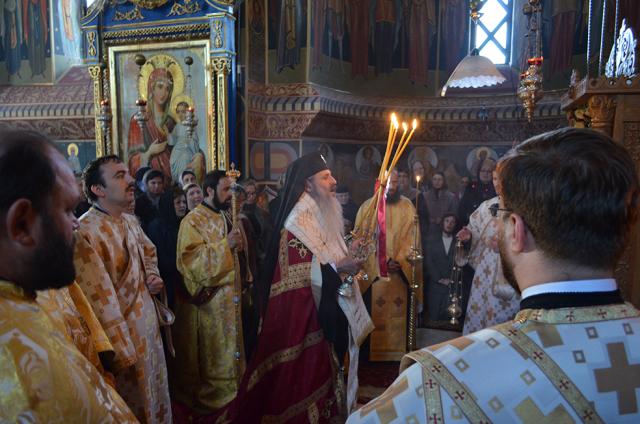 Priveghere arhierească la hramul Mănăstirii Vlădiceni
