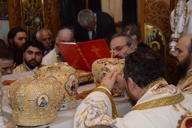 Şase ierarhi la sfinţirea noii biserici a Mănăstirii Popăuţi (Galerie FOTO)