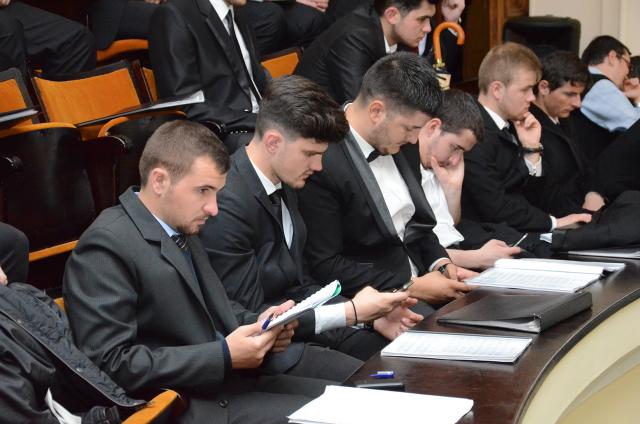 „Trăirea filocalică duce spre comuniunea euharistică“