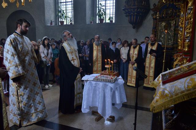 „Deşi Dumnezeu ştie că L-am trădat de atâtea ori, El nu ne întoarce spatele“
