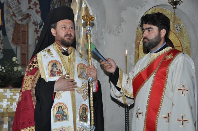 Moment aniversar în Parohia „Sfântul Iulian“ din Iaşi (GALERIE FOTO)