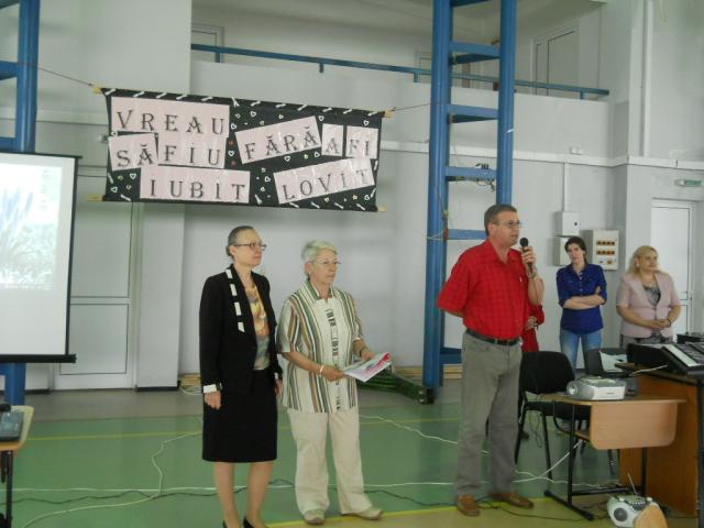 Proiectul educaţional „Vreau să fiu iubit, fără a fi lovit!“, la final