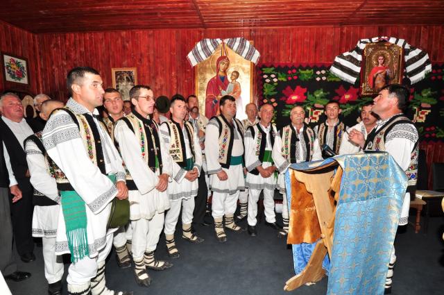 Slujbă arhierească la Mănăstirea Bogdăneşti