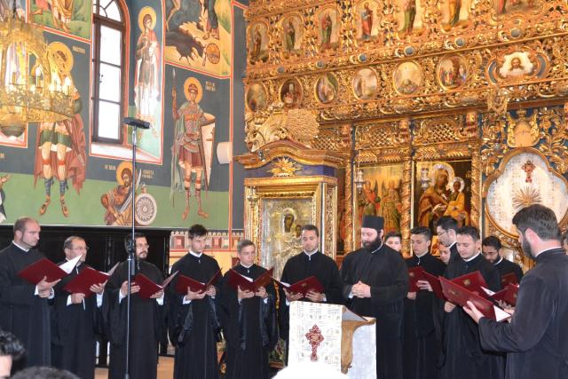 Concurs pe patru secţiuni, în cadrul Festivalului Coral Internaţional pentru Tineret „Gavriil Musicescu“