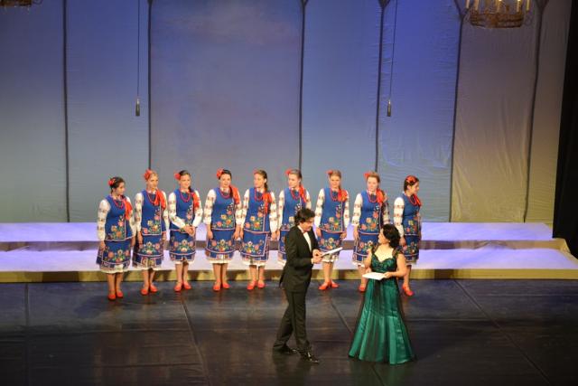Gala Festivalului „Gavriil Musicescu“ a avut loc aseară la Teatrul Naţional „Vasile Alecsandri“