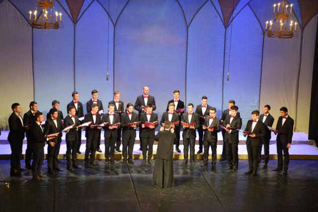 Gala Festivalului „Gavriil Musicescu“ a avut loc aseară la Teatrul Naţional „Vasile Alecsandri“