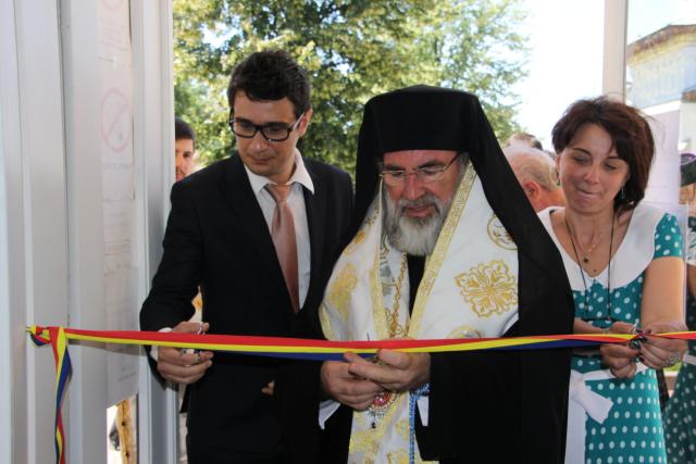 Noi centre la Fundaţia „Episcop Melchisedec“ din Roman