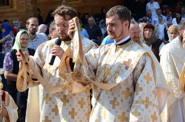 Sfântul Mare Mucenic Pantelimon, sărbătorit la Mănăstirea Paltin prin Liturghie arhierească