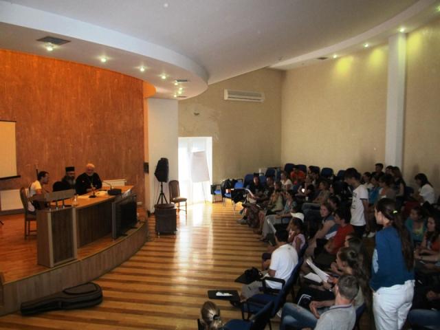 PS Antonie de Orhei: „Cea mai mare comoară este să ai o mamă cu credinţă în Dumnezeu”
