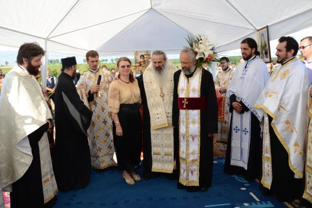 „Dintr-un anumit punct de vedere, acest sat începe să existe cu adevărat“
