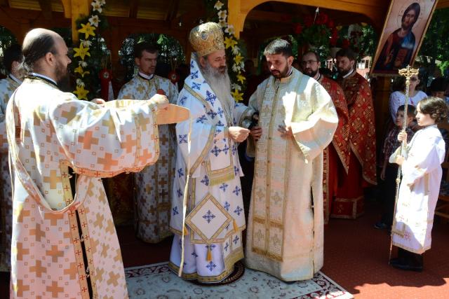 IPS Teofan: „Fiecare dintre noi trebuie să fie martor și mărturisitor al Domnului Hristos”