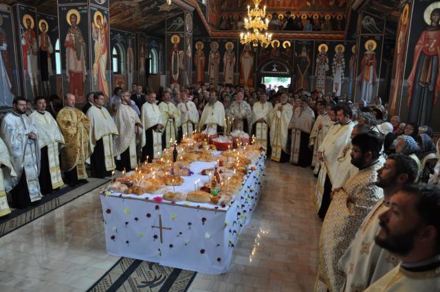 Sfântul Voievod Ştefan cinstit într-o parohie ieşeană