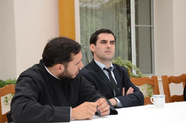 A debutat Atelierul de formare pentru tinerii preoţi hirotoniţi din Arhiepiscopia Iaşilor