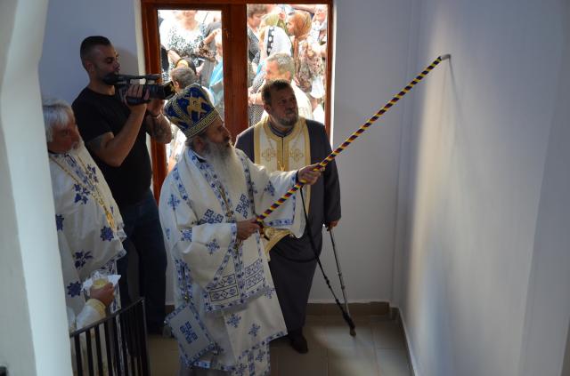 „Cărarea care nu duce la biserica satului nu duce nicăieri“