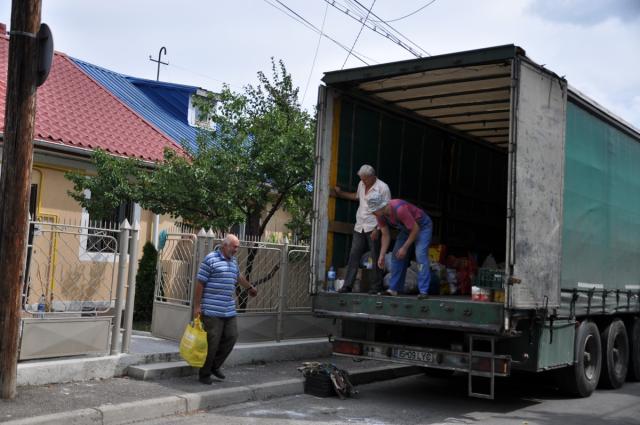 Compasiune pentru sinistraţii din sudul ţării