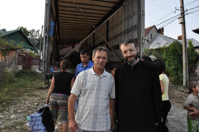 Solidaritate şi filantropie pentru sinistraţii din Vaideeni