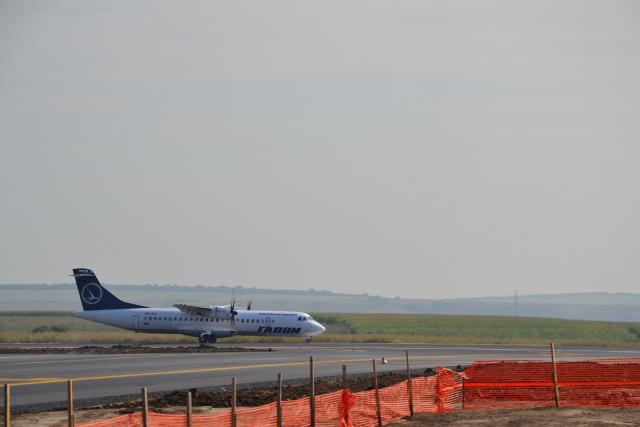 Slujbă de binecuvântare la inaugurarea noii piste flexibile a Aeroportului Internaţional Iaşi