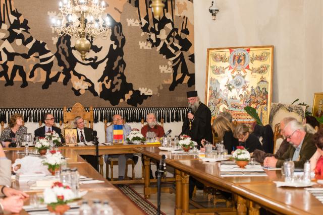Colocviul „Jertfă şi creaţie“ de la Mănăstirea Putna, la final