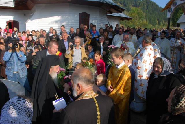 Slujiri arhiereşti în Arhiepiscopia Sucevei şi Rădăuţilor