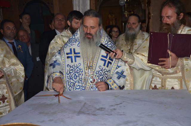 Biserica din cartierul Blebea al oraşului Târgu Neamţ, sfinţită de Mitropolitul Moldovei şi Bucovinei