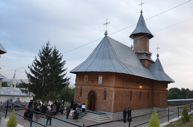 Biserica din cartierul Blebea al oraşului Târgu Neamţ, sfinţită de Mitropolitul Moldovei şi Bucovinei