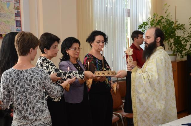 Slujbă de binecuvântare oficiată de IPS Mitropolit Teofan la Inspectoratul Şcolar Judeţean Iaşi