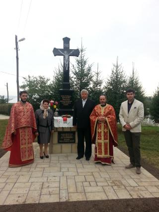 Sfinţire de troiţă la Urecheni
