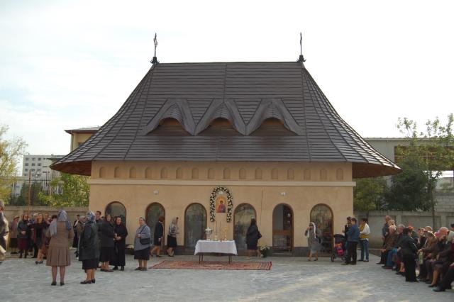 Sărbătoare la Biserica ieşeană „Sfântul Apostol Toma“