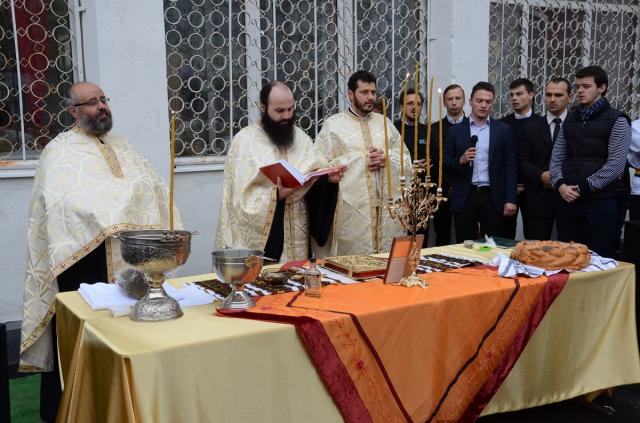 Slujbă de binecuvântare la Liceul Teoretic Waldorf din Iaşi