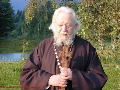Să păstrăm legătura cu Ortodoxia, întărind neamul nostru