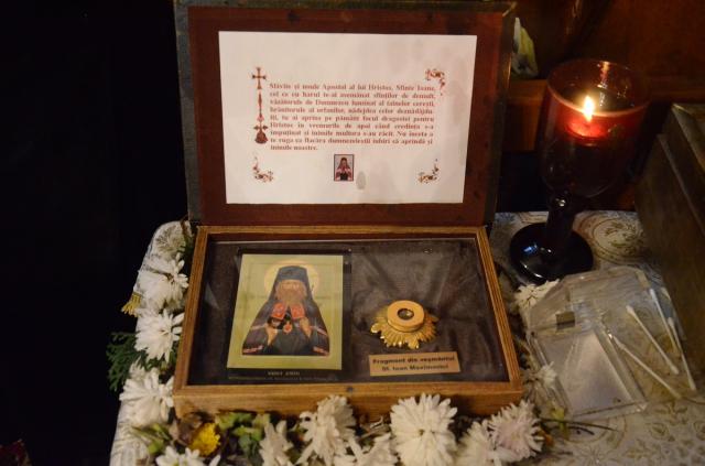 Liturghie arhierească la hramul Bisericii Vovidenia din Iaşi (GALERIE FOTO)