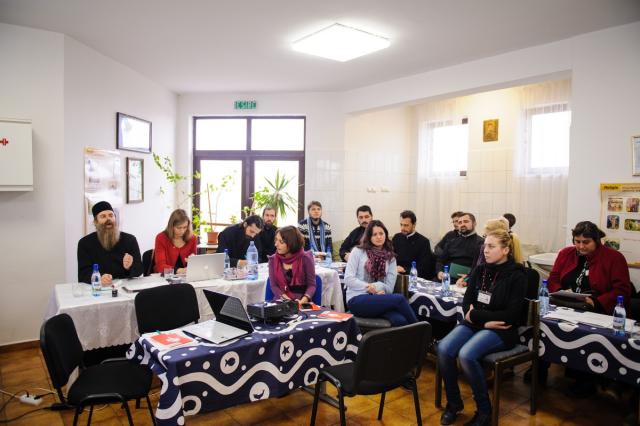 Curs dedicat metodelor de lucru cu tinerii, la Săvineşti