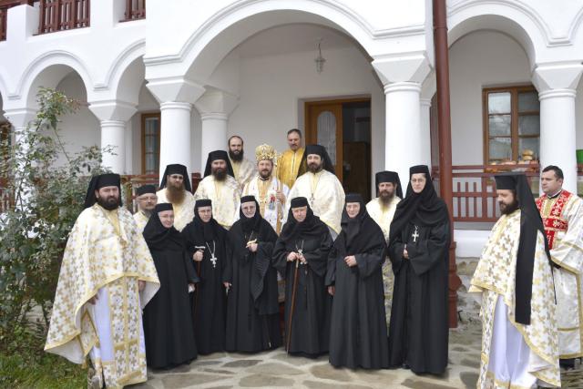 Bucuria rugăciunii de hram, la Mănăstirea Agapia