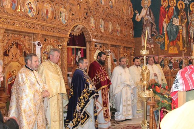 Zi de aleasă trăire duhovnicească în Parohia Mănăstirea Caşin II