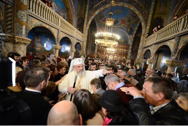 Patriarhul României la Catedrala Episcopală din Deva