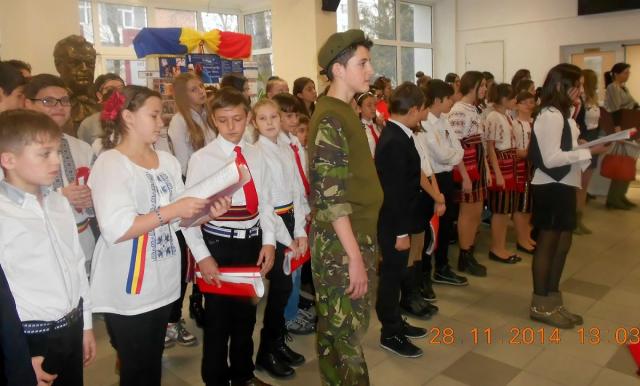 Ample activităţi în Postul Crăciunului, la Şcoala „Alexandru cel Bun“ din Iaşi