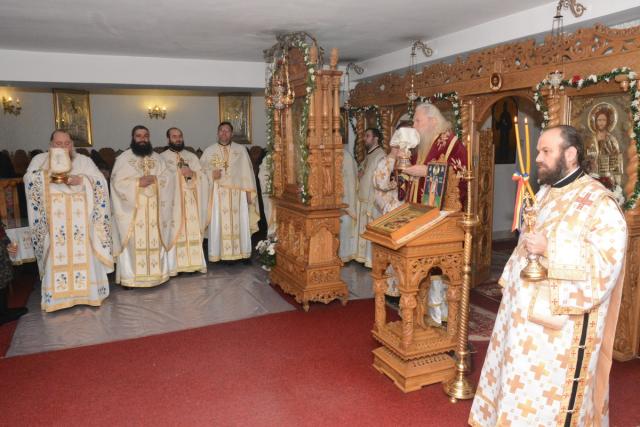 Copiii săraci au primit daruri la Mănăstirea Hadâmbu