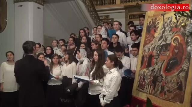 Colindători la Reședința Mitropolitana - Asociația Studenților Creștini Ortodocsi Români, filiala Iași