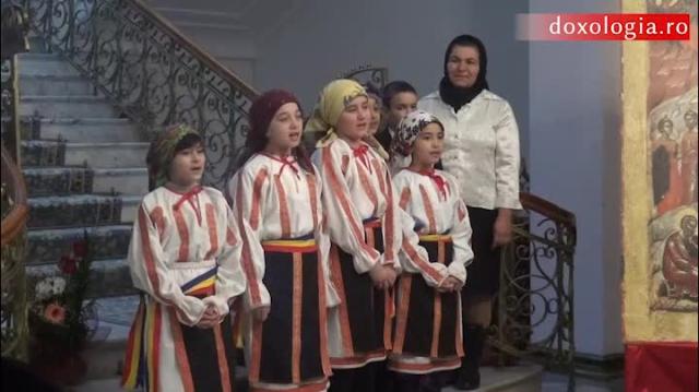 Colindători la Reședința Mitropolitana - Parohia Pocreaca, județul Iași