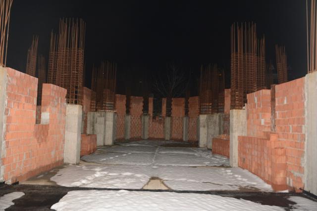 „Enoriaşii se implică în zidirea bisericii parohiale“