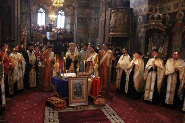 Făuritorii Unirii, comemoraţi la Catedrala Arhiepiscopală din Roman