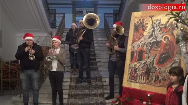 Colindători la Reședința Mitropolitană - Moldavian Brass