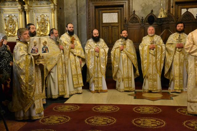 IPS Teofan: „Ne lipseşte simţul modestiei, capacitatea ierarhiei valorilor şi simţul măsurii“