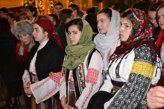 IPS Teofan: „Ne lipseşte simţul modestiei, capacitatea ierarhiei valorilor şi simţul măsurii“