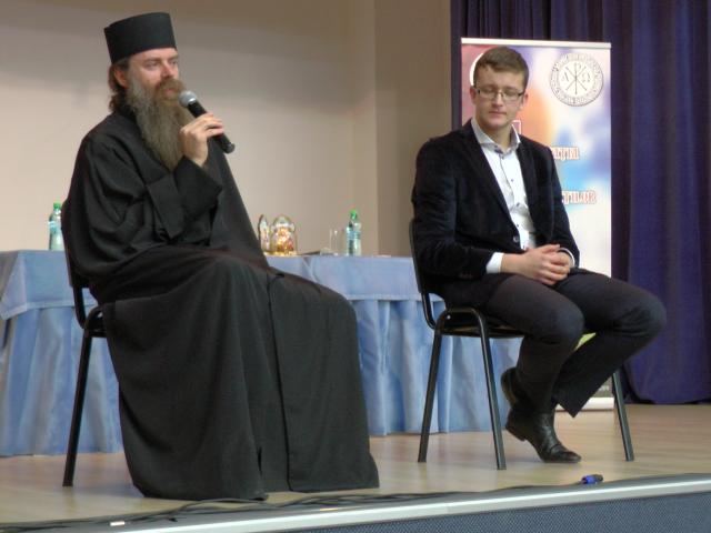 Conferinţa „Tânărul între reuşită şi eşec“, la Suceava