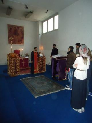 Liturghia Darurilor mai înainte Sfințite cu tinerii Nepsis la Roma